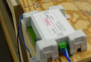 Nu skall bara v&auml;ndslingeautomatiken testas. Ett jobb f&ouml;r F&ouml;rste Chefen f&ouml;r Elektricitetsverkets J&auml;rnv&auml;gskompani, alias Peter. Men...det funkade inte riktigt...