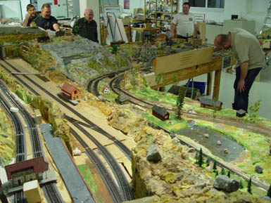 ...Bellevue, stationen med den vackra utsikten, av de lyckliga t&aring;glekarna H&aring;kan, Bengt, Egon, Tobbe G och Lelle.