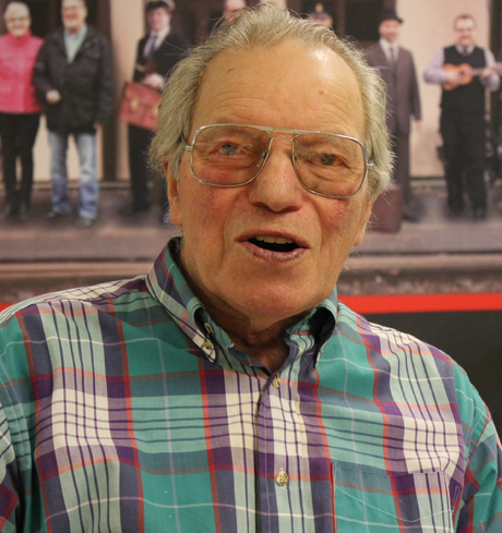 Bertil Johansson bes&ouml;kte T&aring;gCentralen. Staffan och han har genomf&ouml;rt en donation, fr&aring;n Bertil Johansson till TC, som innefattar &ouml;ver 400 lok och vagnar, i originalkartonger.