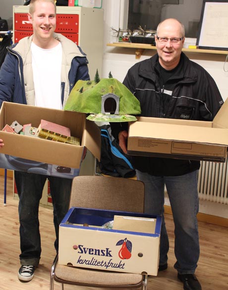 &Auml;nnu en donation till T&aring;gCentralen. Denna g&aring;ng Fleischmann! Vad kul. Vi f&aring;r s&aring; mycket M&auml;rklin s&aring; det &auml;r roligt med "riktig r&auml;ls".