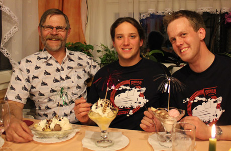 Mjuk avrundning p&aring; middagen stod H&aring;kan, Johan och Danne f&ouml;r.