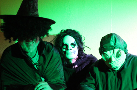 Sedan lockade vi fram de tre v&auml;rsta gastarna, Kill-H&auml;xan, Mikael Hack-son, och O'scarry Man.