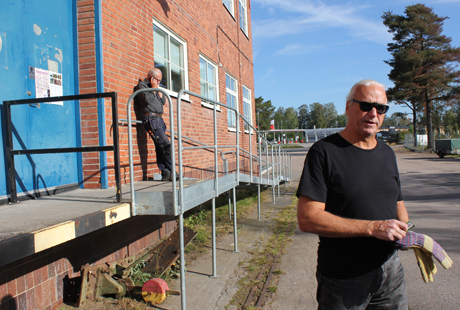 En riktigt solig dag samlas ett tappert g&auml;ng...